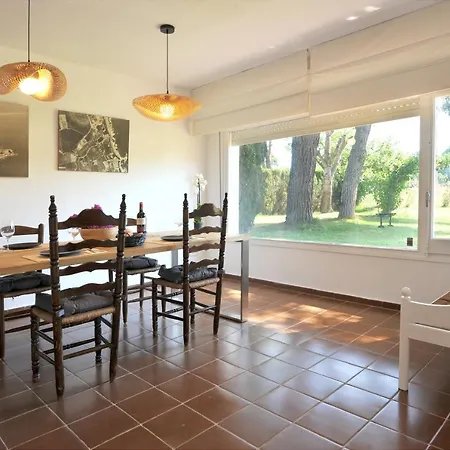 Roig Holiday home *
